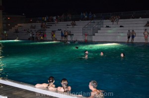 foto vijest-aqua nocno kupanje (6)