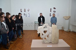 muzej kozare-otvorene dvije arheoloske izlozbe (1)