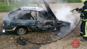 vatrogasciprijedor-izgorio ford eskort (1)
