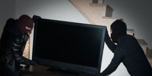 PRIJEDOR: UKRADENI LCD TELEVIZOR I 50.000 NORVEŠKIH KRUNA
