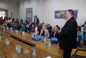 srna-djeca sa kosova-gradska uprava prijedor (2)