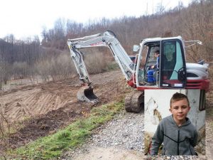 Dom za dječaka za kojim je plakao region: Počela izgradnja kuće za malenog Dejana – FOTO