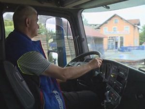 Vozači kamiona tokom pandemije bili svjedoci životnog i saobraćajnog kolapsa: Prijedorčanin putovao u žarište korone u Italiji – VIDEO