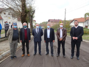 Gradonačelnik Đaković obišao početak radova na rekonstrukciji dvije ulice u Kozarcu – FOTO/VIDEO