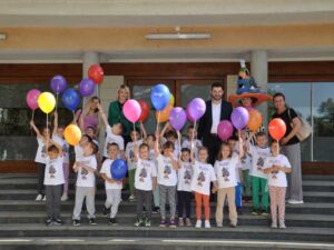 Mali turisti u posjeti Gradskoj upravi i gradonačelniku Prijedora – VIDEO