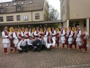 ODLIČAN NASTUP KUD „KOZARA“ PRIJEDOR NA MEĐUNARODNOM FESTIVALU FOLKLORA U AUSTRIJSKOM VILLACHU