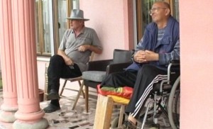 PRIJEDORČANI 15 DANA ČEKAJU PENZIJU – ATV VIDEO