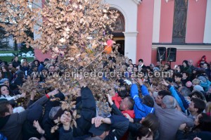 badnje vece 2015-crkva svete trojice (2)
