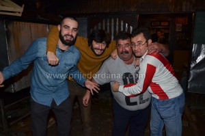 OVACIJE ZA SIROTANOVIĆE U KRČMI KOD NEĐE DEBELOG – FOTO