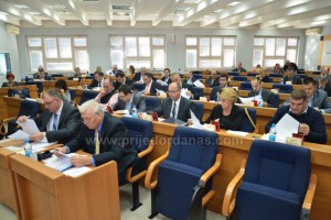 PRIJEDOR: GRAFITI UNIJELI POLITIKU U LOKALNI PARLAMENT