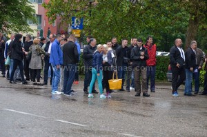 subota-odlazak na mitinge (2)