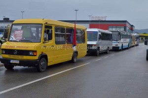 subota-odlazak na mitinge (6)