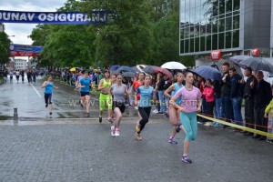 POČELE ULIČNE TRKE “PRIJEDOR 2016” – FOTO