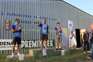 padobranstvo-prijedorcani najbolji u bihacu (1)