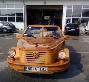blic-slavko beronja-drveni auto (1)