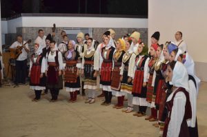 vece folklora-kulturno ljeto prijedor 2016 (19)