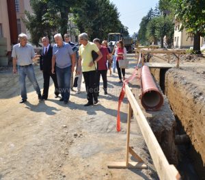 gradonacelnik-pavic-obilazak-radova-ulica-vuka-karadzica-2