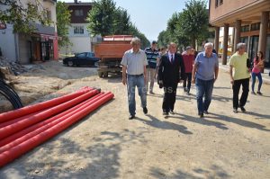 gradonacelnik-pavic-obilazak-radova-ulica-vuka-karadzica-9