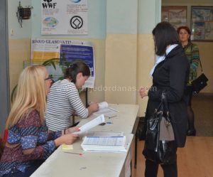 izbori-2016-glasanje-9