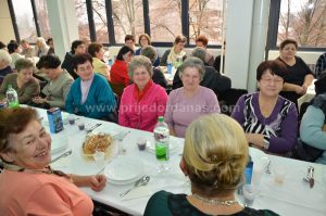 druzenje-penzionera-tvornice-mira-13