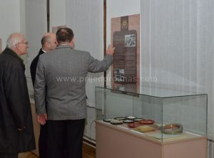 izlozba-100-godina-rzr-ljubija-4