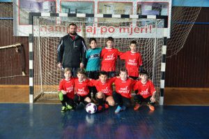 mladost-2017-pjetlici-nas-market