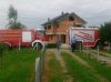 PRIJEDOR: VATROGASCI SPASILI KUĆU, IZGORILO DESETAK KVADRATA KROVA – FOTO