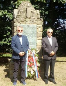 Delegacija Organizacionog odbora 48. Književnih susreta na Kozari položila vijenac na Paležu