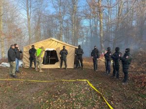 Ministar Budimir i direktor policije Kostrešević obišli lokaciju taktičke vježbe MUP-a RS na Kozari – FOTO/VIDEO