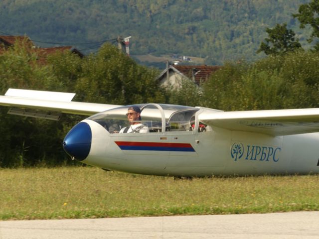 Društvo