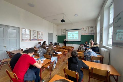 Život