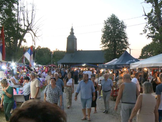 Društvo